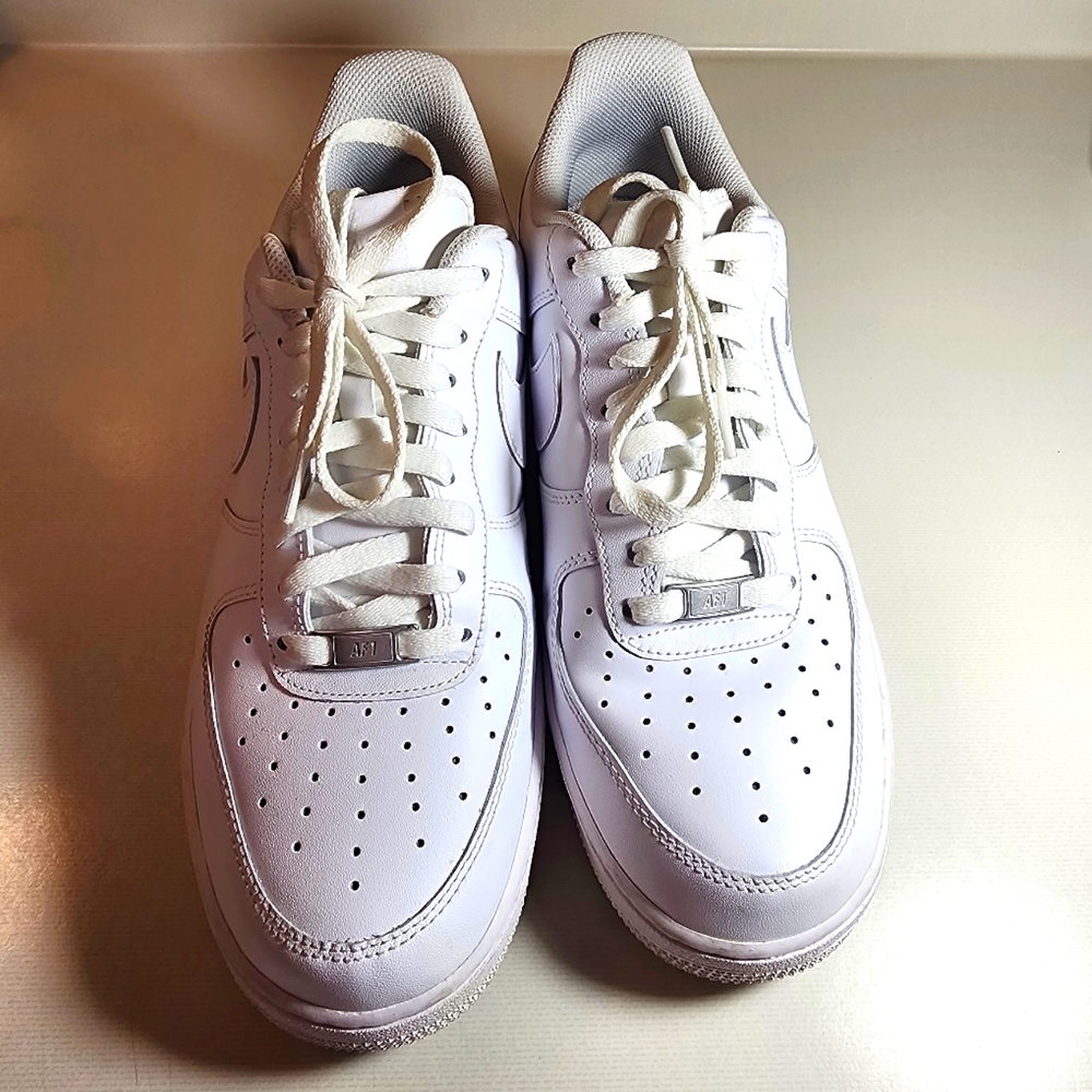 White NIKE Airforce One Athletic Shoes Men's Size 10.5